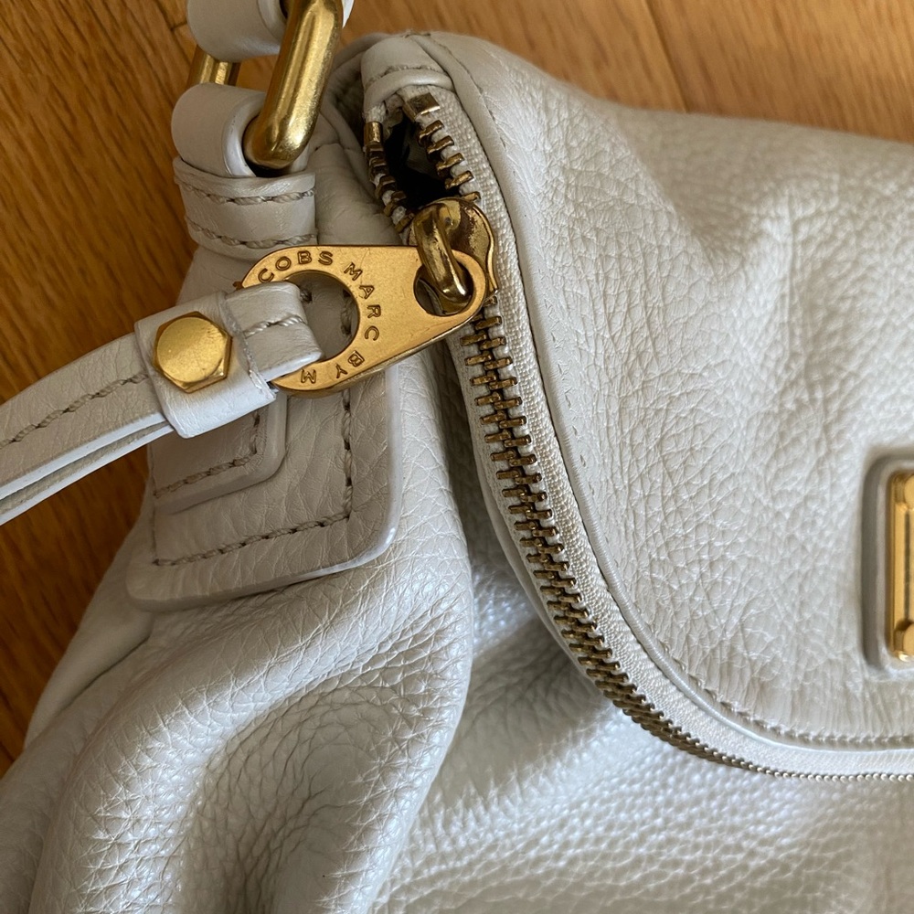 Marc by Marc Jacob’s Leather Crossbody Bag - Picture 2 of 13